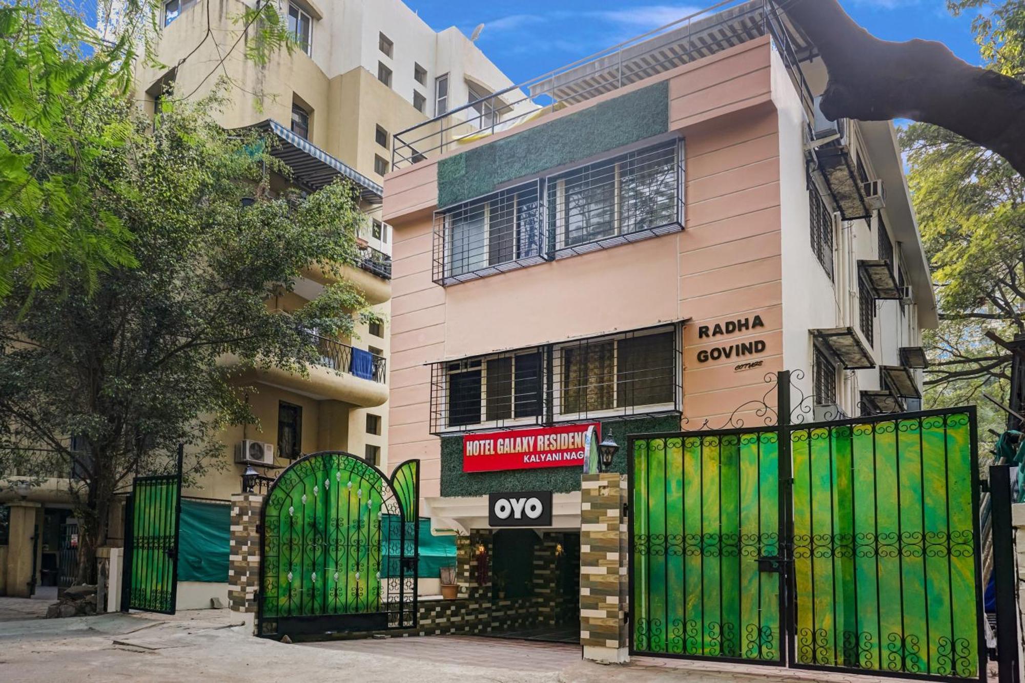 Hotel Galaxy Residency Kalyani Nagar Pune Exterior foto