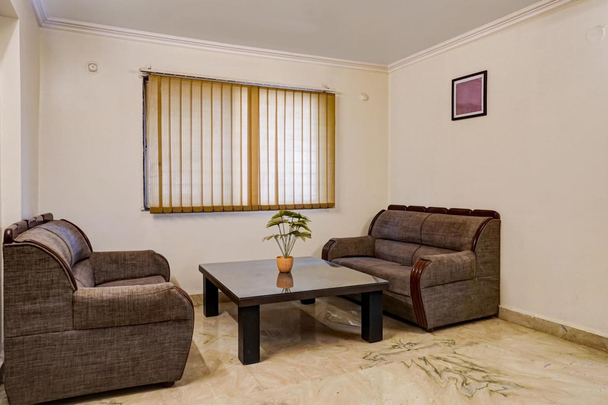 Hotel Galaxy Residency Kalyani Nagar Pune Exterior foto